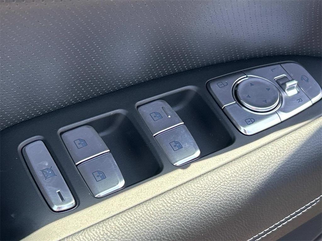 new 2026 Genesis G70 car, priced at $51,310