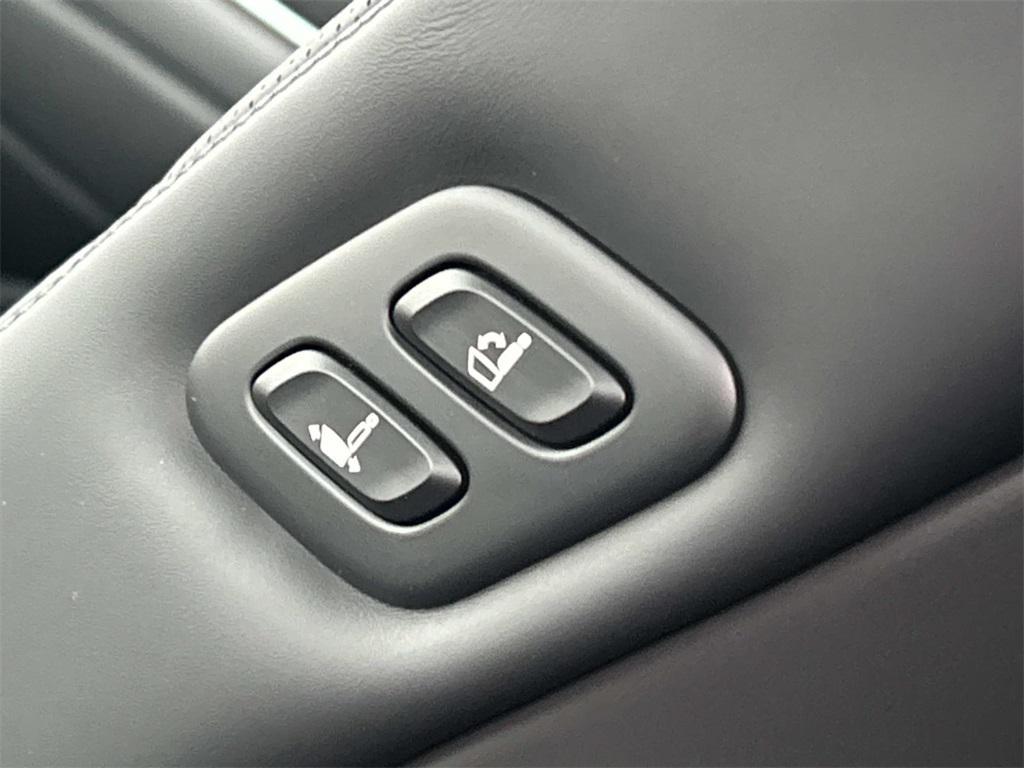 new 2026 Genesis GV80 Coupe car, priced at $91,545