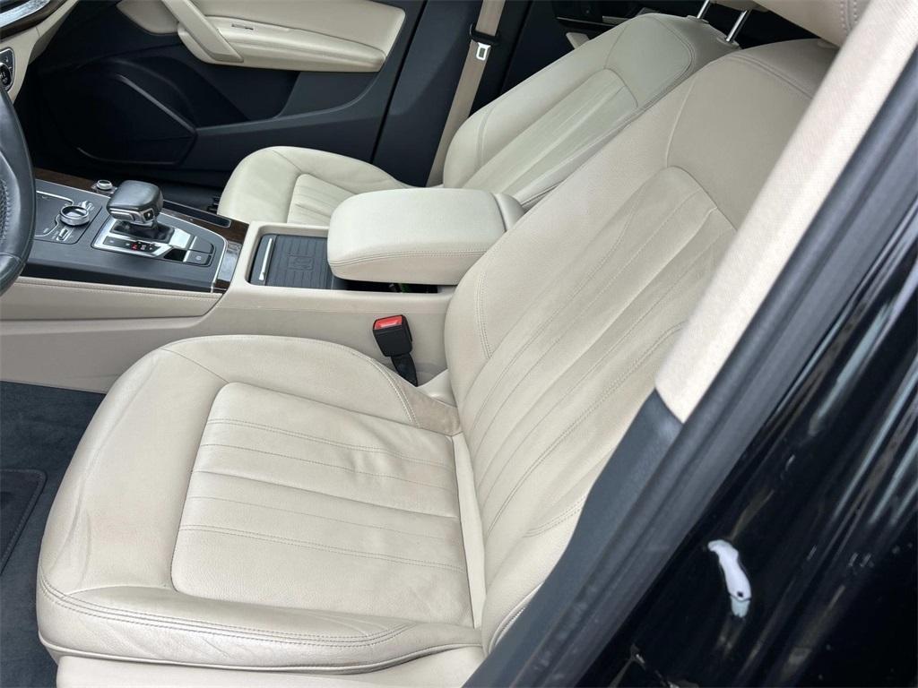 used 2020 Audi Q5 car, priced at $21,904