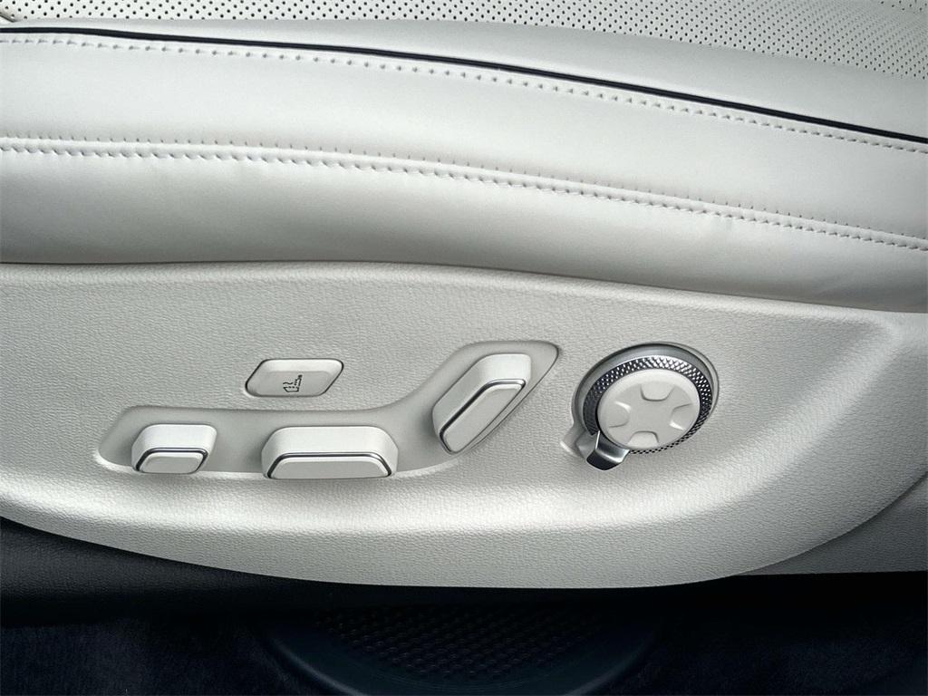 new 2026 Genesis GV80 car, priced at $85,130