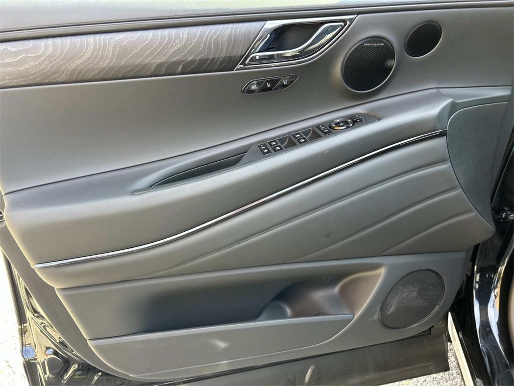 new 2026 Genesis GV80 car, priced at $85,395