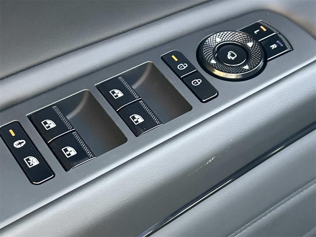 new 2026 Genesis GV80 car, priced at $85,395