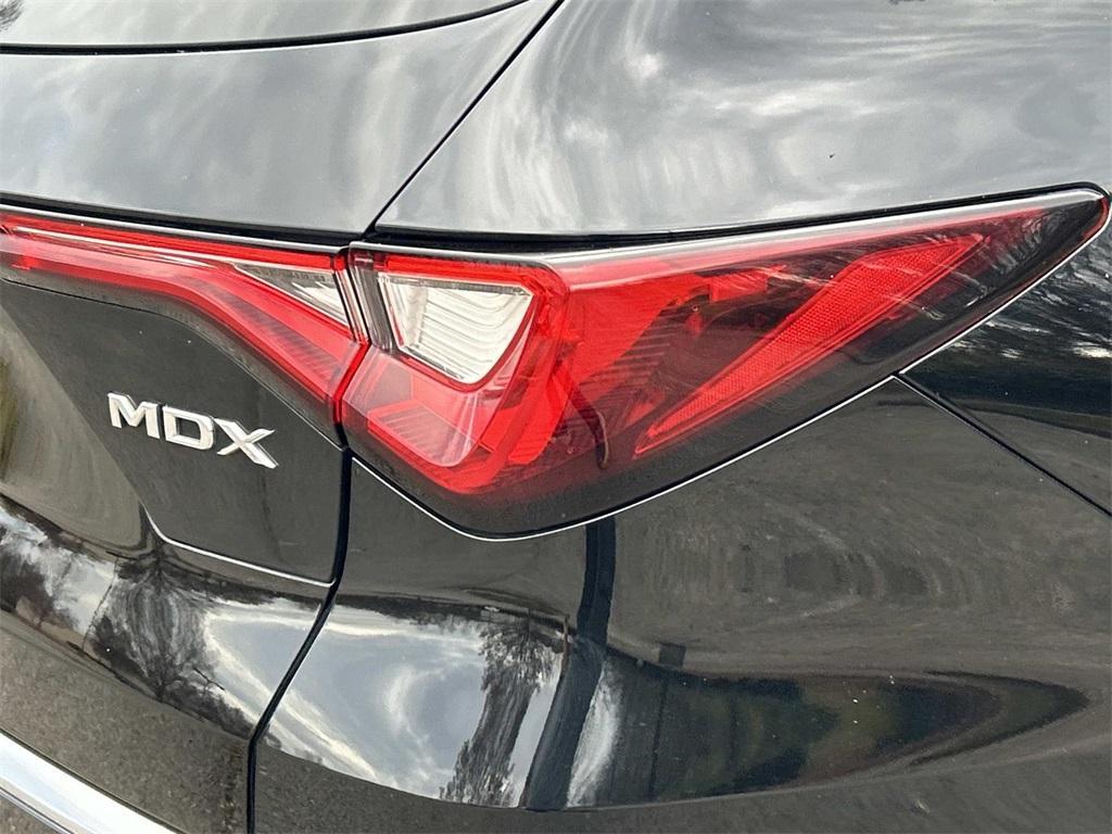 used 2022 Acura MDX car, priced at $32,921