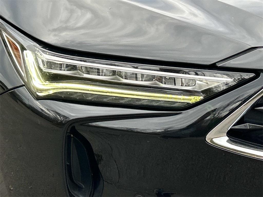 used 2022 Acura MDX car, priced at $32,921