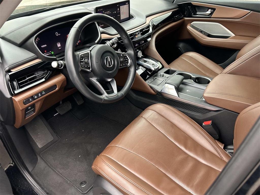 used 2022 Acura MDX car, priced at $32,921