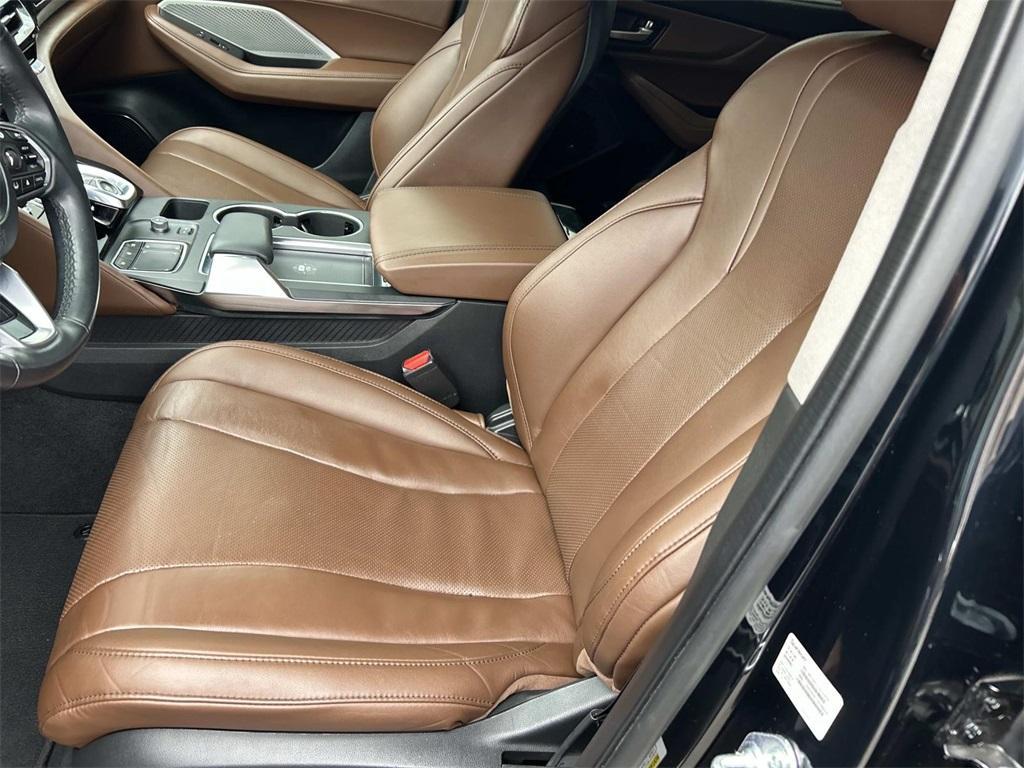 used 2022 Acura MDX car, priced at $32,921