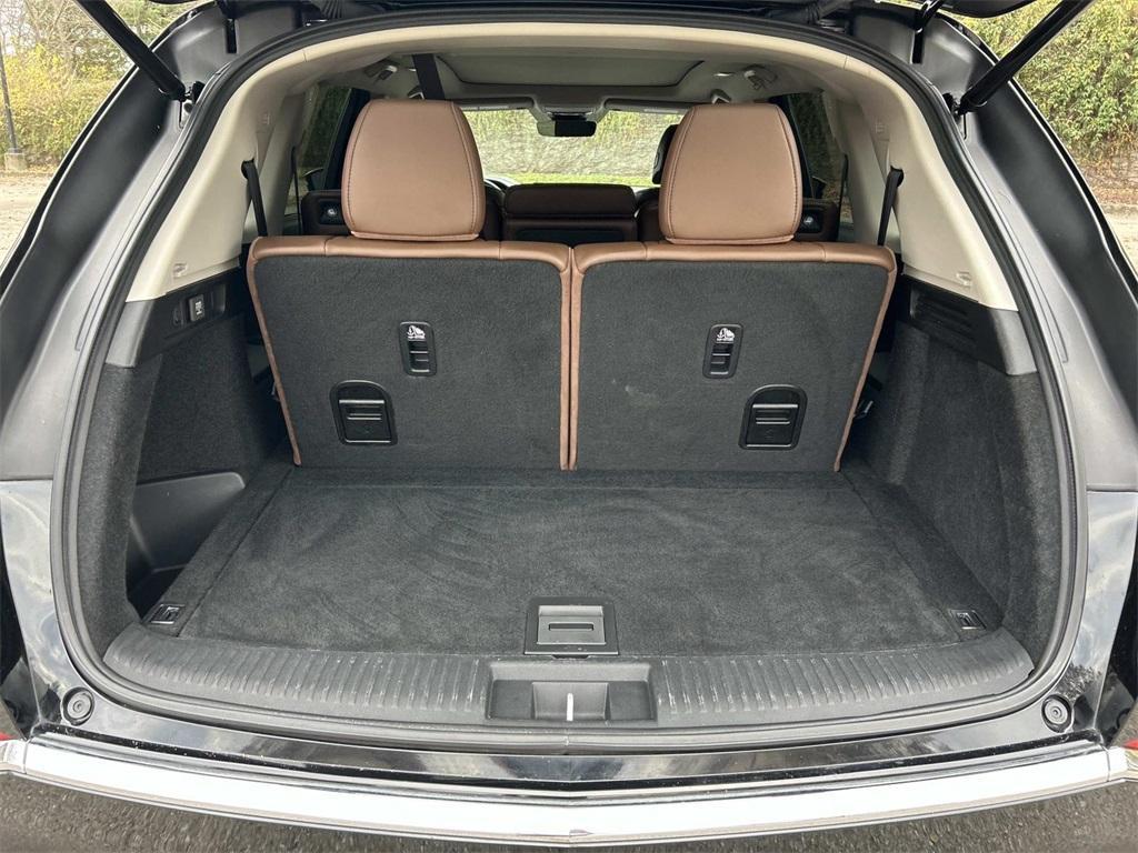 used 2022 Acura MDX car, priced at $32,921