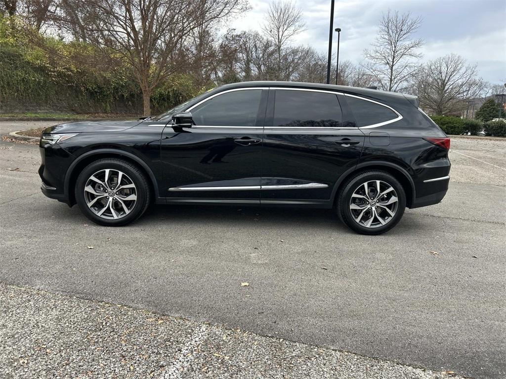 used 2022 Acura MDX car, priced at $32,921