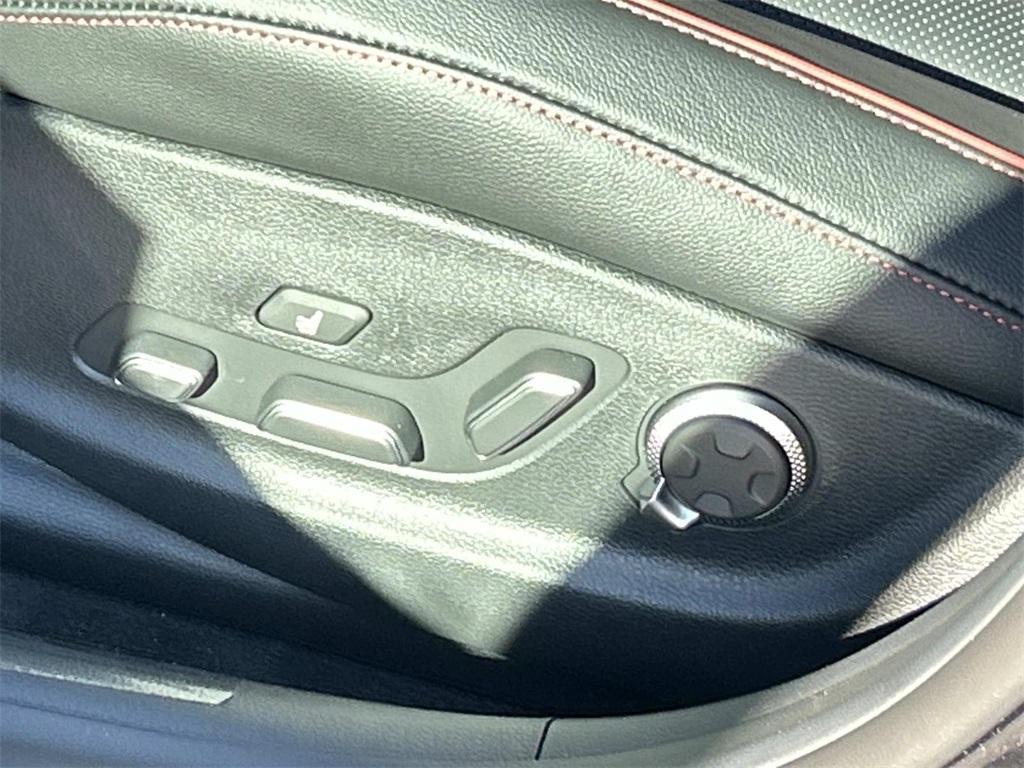 new 2026 Genesis G80 car, priced at $72,555