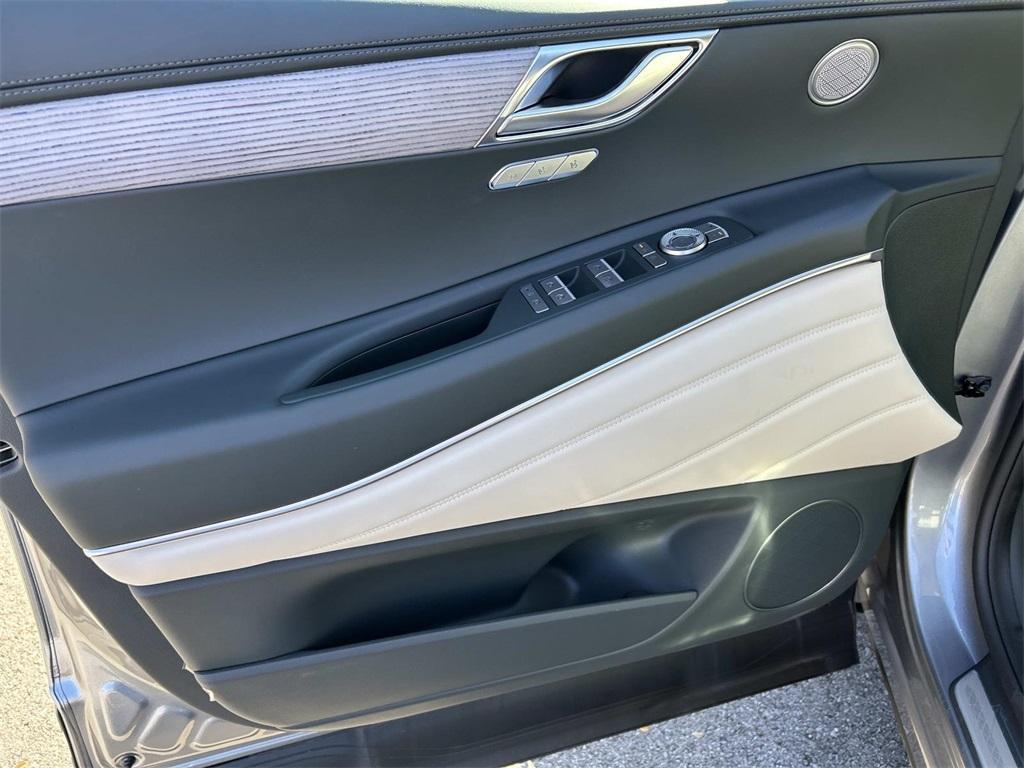 new 2026 Genesis GV80 car, priced at $67,075