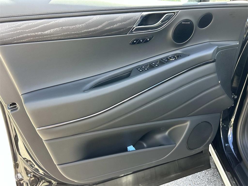 new 2026 Genesis GV80 Coupe car, priced at $92,115