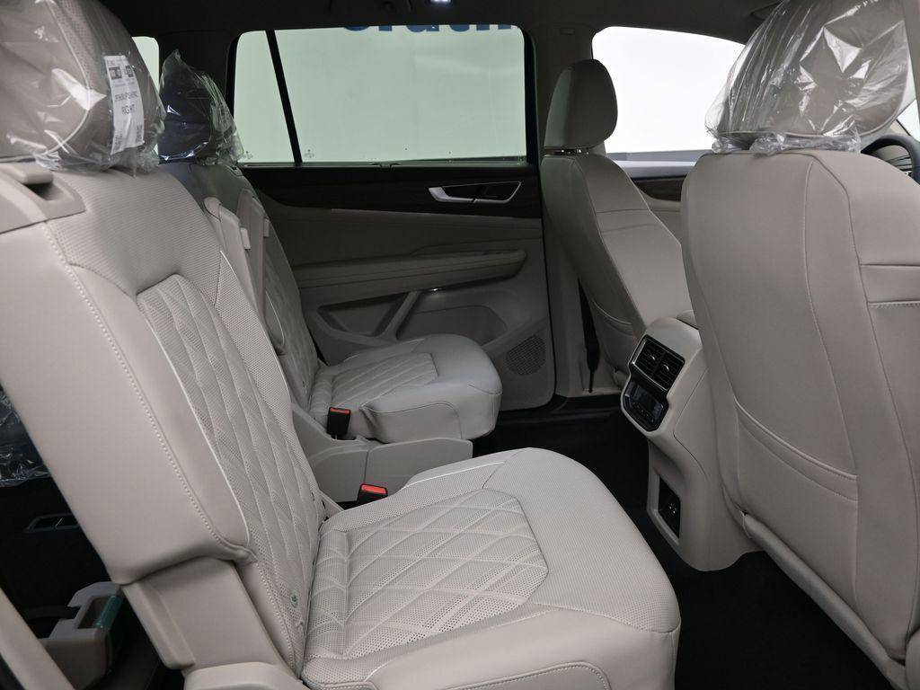 new 2026 Volkswagen Atlas car, priced at $54,529