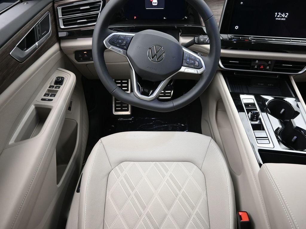 new 2026 Volkswagen Atlas car, priced at $54,529
