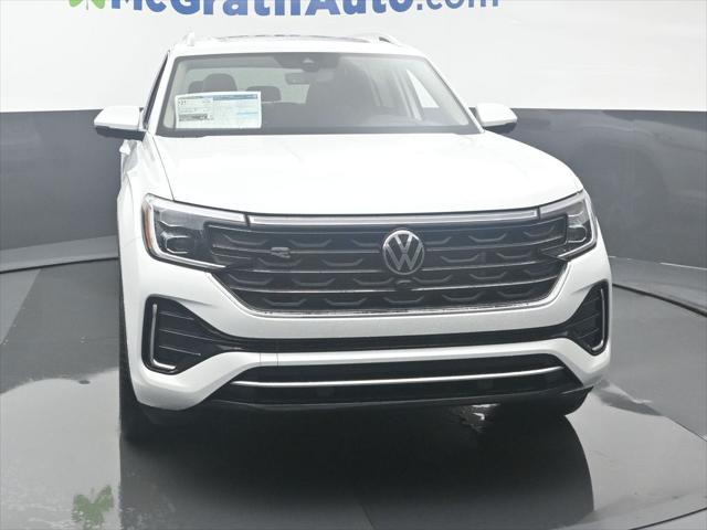 new 2025 Volkswagen Atlas car, priced at $52,848