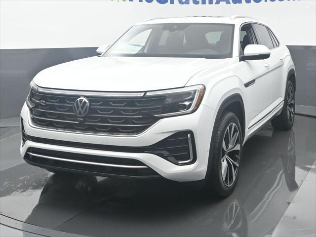 new 2025 Volkswagen Atlas Cross Sport car, priced at $51,699