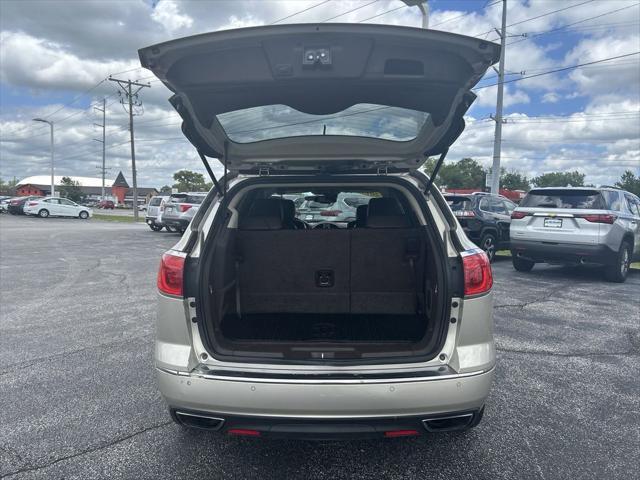 used 2014 Buick Enclave car, priced at $12,500