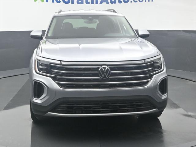 new 2025 Volkswagen Atlas car, priced at $39,506