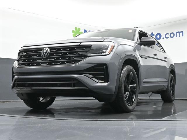 new 2025 Volkswagen Atlas Cross Sport car, priced at $50,016