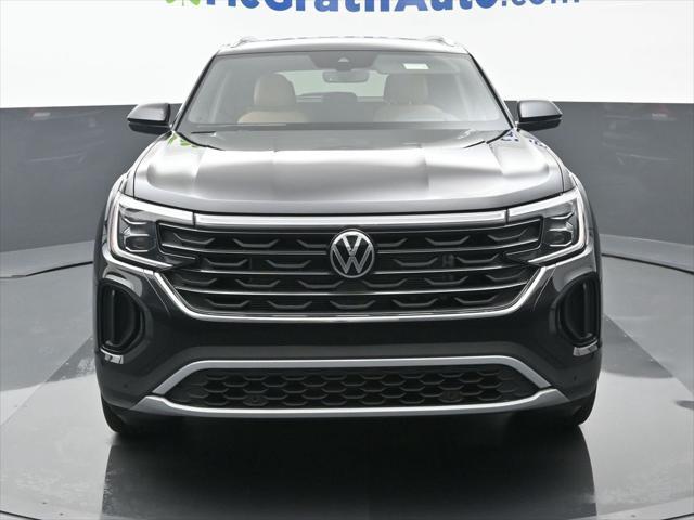 new 2024 Volkswagen Atlas Cross Sport car, priced at $40,000