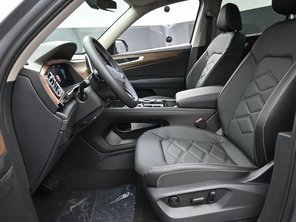 new 2026 Volkswagen Atlas car