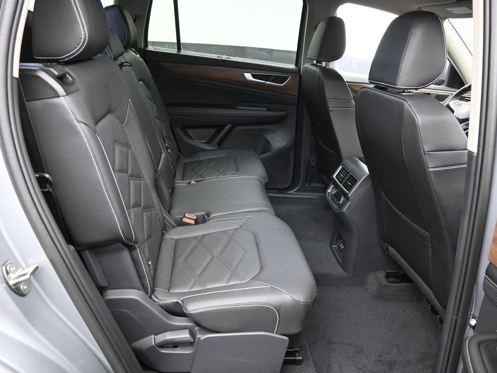 new 2026 Volkswagen Atlas car