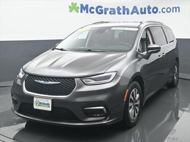 used 2021 Chrysler Pacifica Hybrid car, priced at $21,500