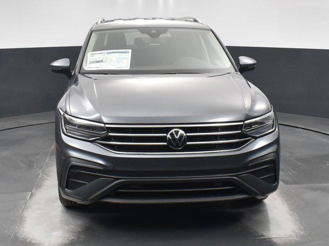 new 2024 Volkswagen Tiguan car, priced at $33,154