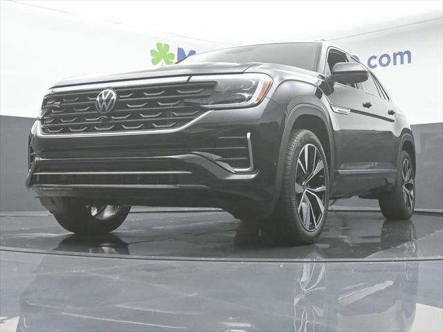 new 2025 Volkswagen Atlas Cross Sport car, priced at $51,262