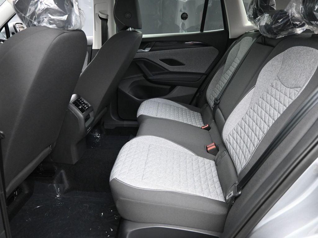 new 2025 Volkswagen Tiguan car, priced at $30,693