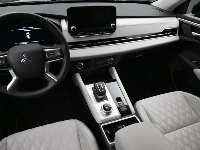 used 2023 Mitsubishi Outlander car, priced at $30,500