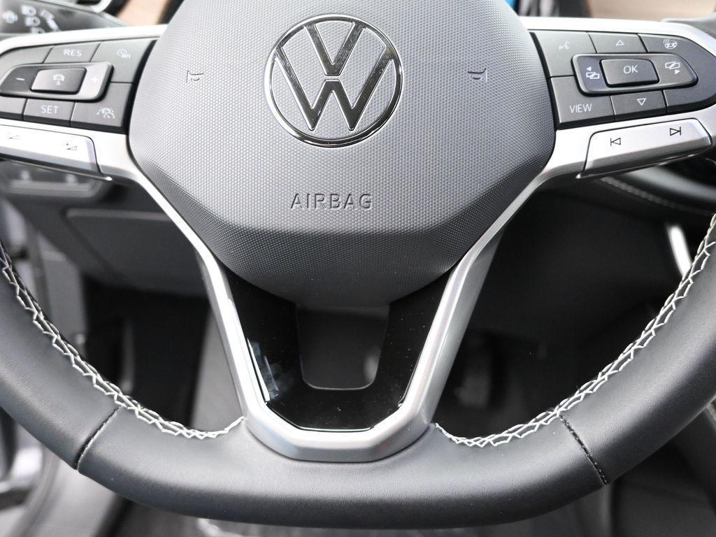 new 2025 Volkswagen Atlas car, priced at $37,006