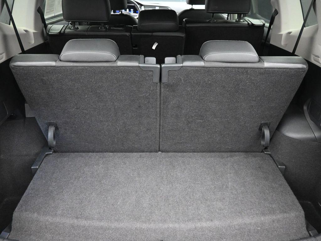used 2024 Volkswagen Tiguan car, priced at $22,886