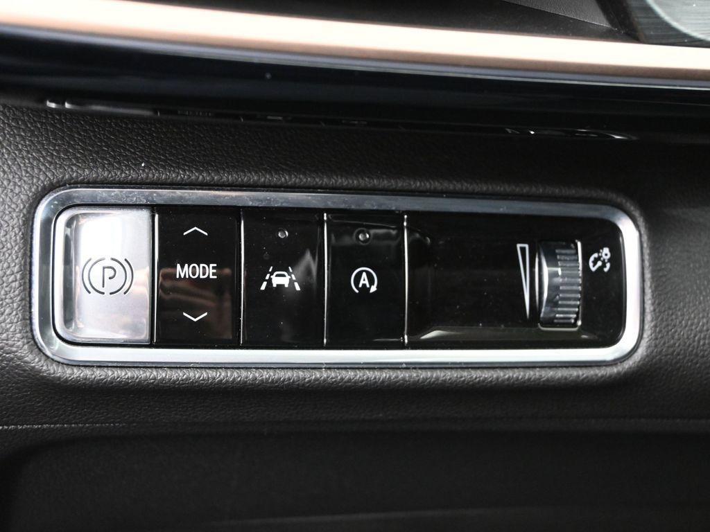 used 2024 Buick Envision car, priced at $29,500