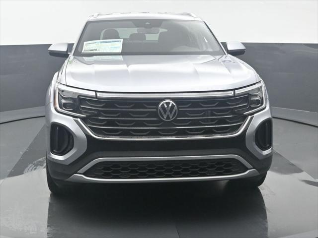 new 2025 Volkswagen Atlas Cross Sport car, priced at $43,071