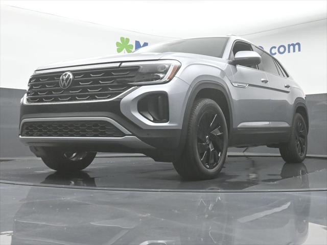 new 2025 Volkswagen Atlas Cross Sport car, priced at $43,071