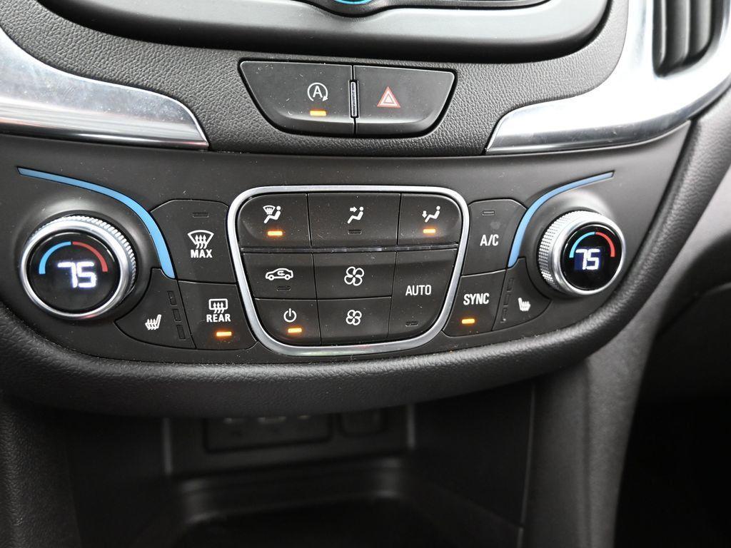 used 2022 Chevrolet Equinox car, priced at $20,500