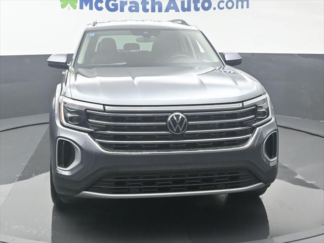 new 2025 Volkswagen Atlas car, priced at $39,326