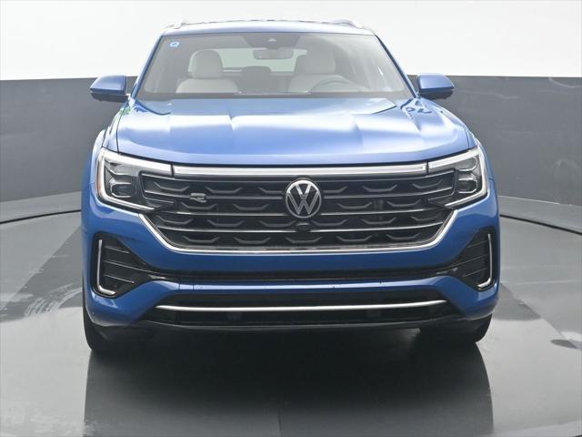 new 2025 Volkswagen Atlas Cross Sport car, priced at $51,018