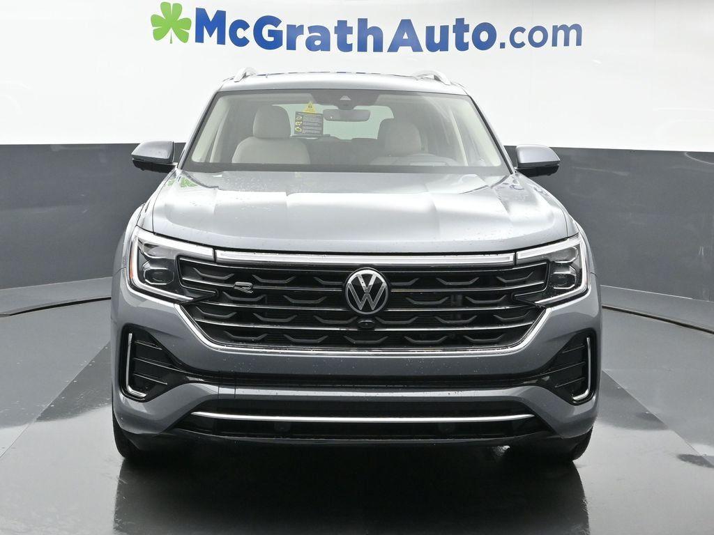 new 2025 Volkswagen Atlas car, priced at $50,901