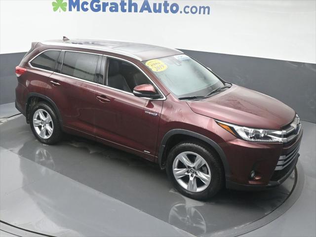 used 2019 Toyota Highlander Hybrid car, priced at $29,526