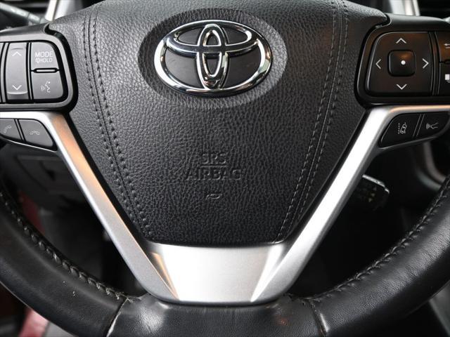 used 2019 Toyota Highlander Hybrid car, priced at $29,526