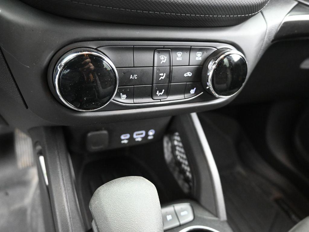used 2022 Chevrolet TrailBlazer car, priced at $20,000