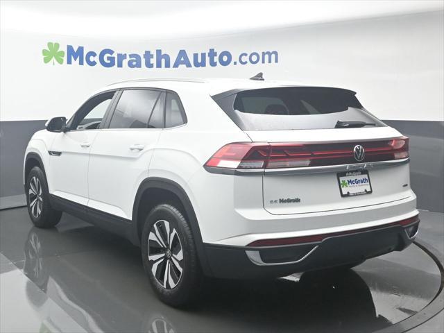 new 2025 Volkswagen Atlas Cross Sport car, priced at $38,020