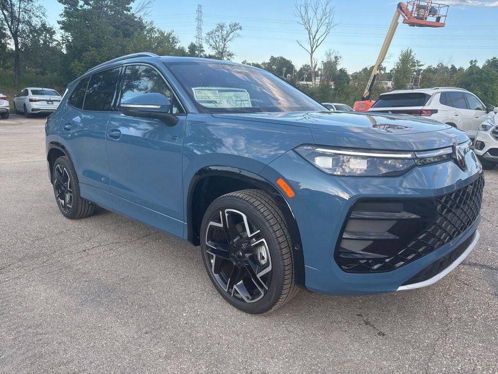 new 2025 Volkswagen Tiguan car, priced at $43,391