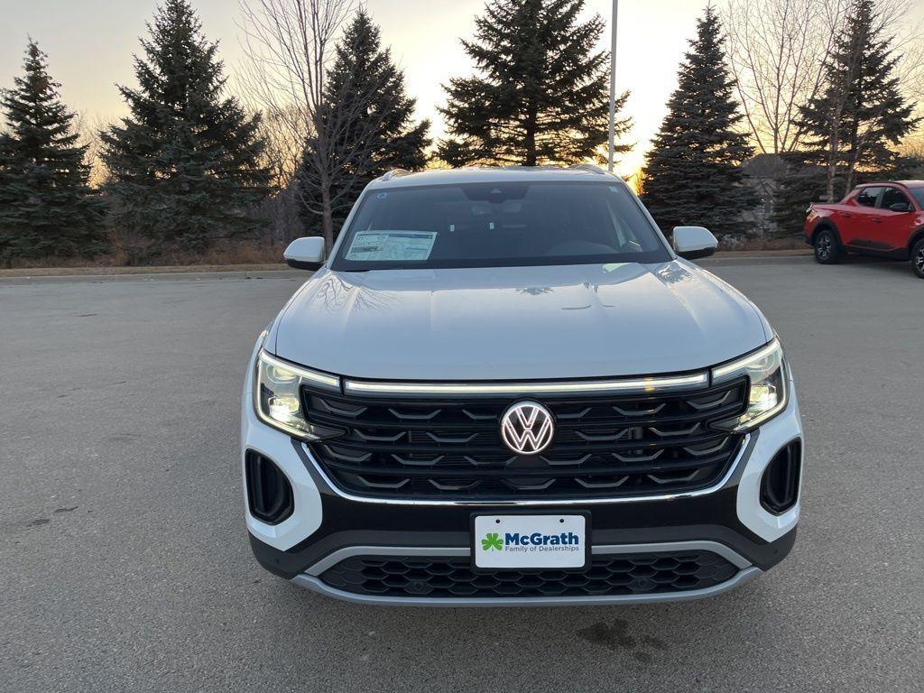 new 2025 Volkswagen Atlas Cross Sport car, priced at $39,559