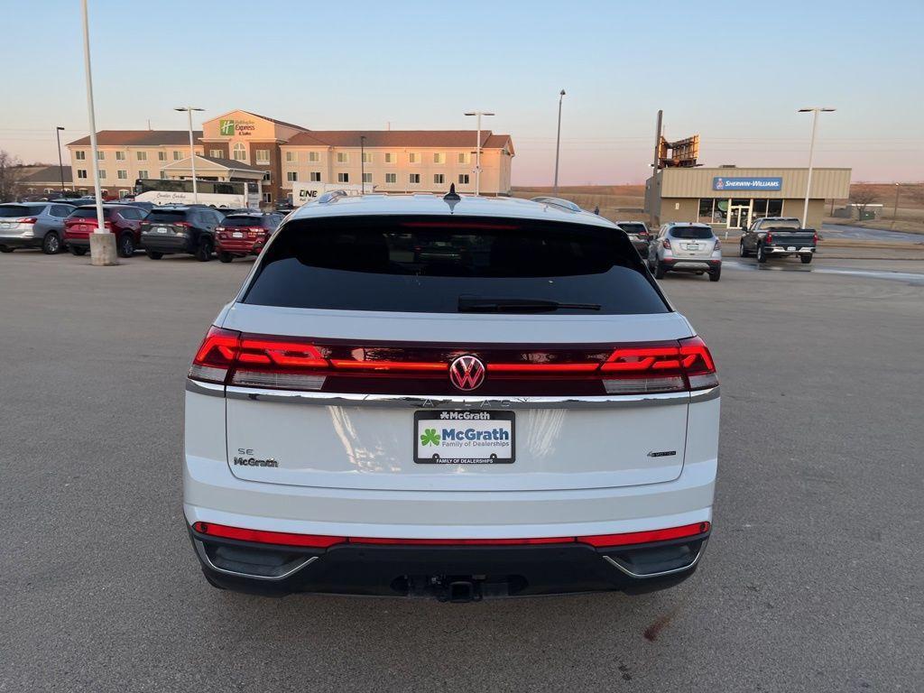 new 2025 Volkswagen Atlas Cross Sport car, priced at $39,559