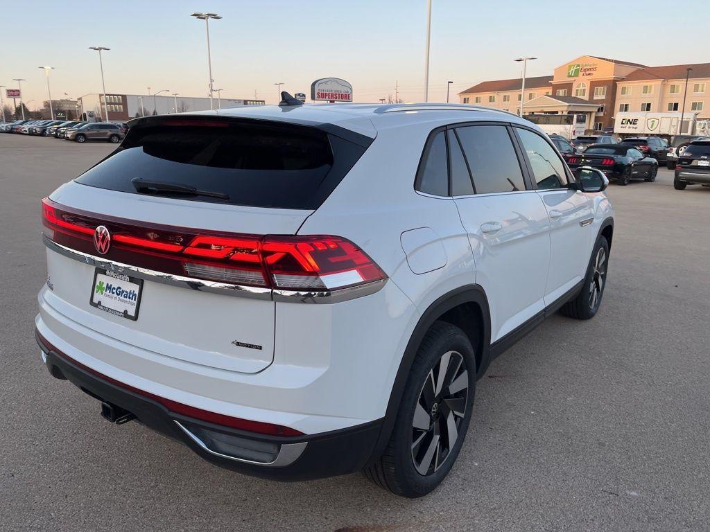 new 2025 Volkswagen Atlas Cross Sport car, priced at $39,559
