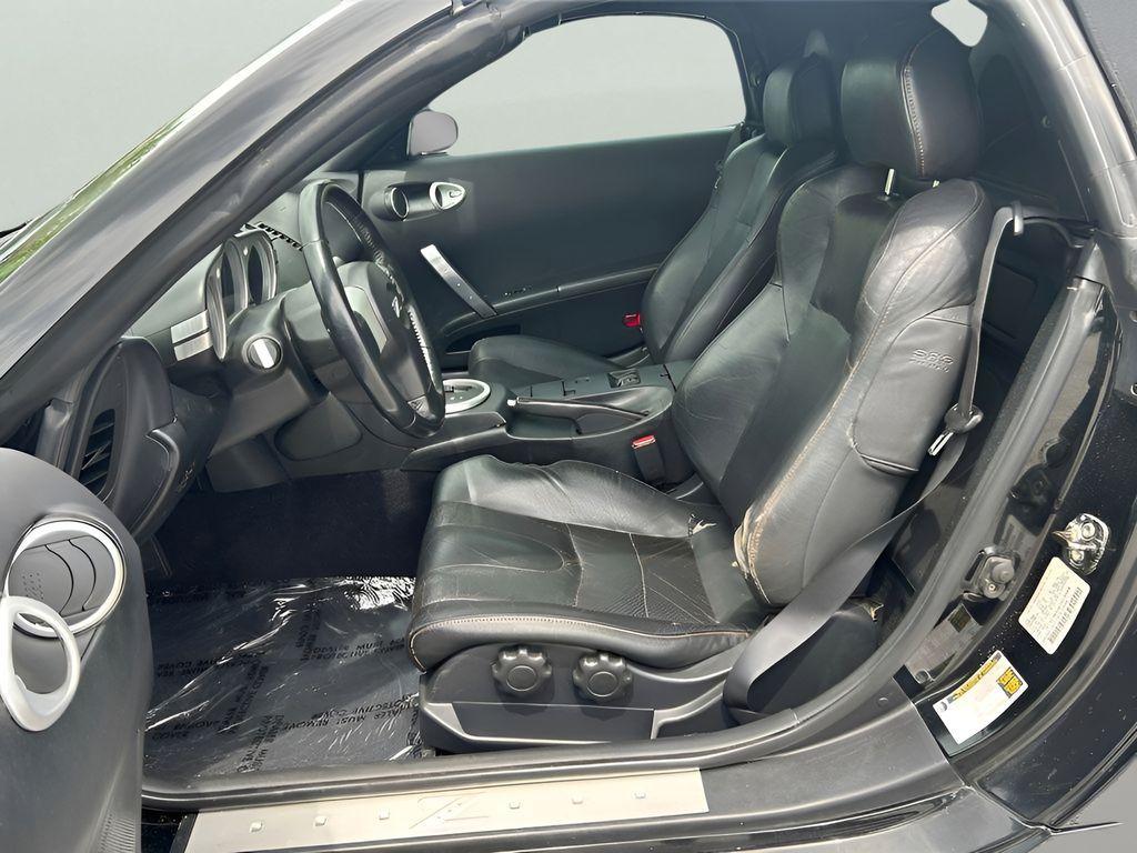 used 2004 Nissan 350Z car, priced at $7,994