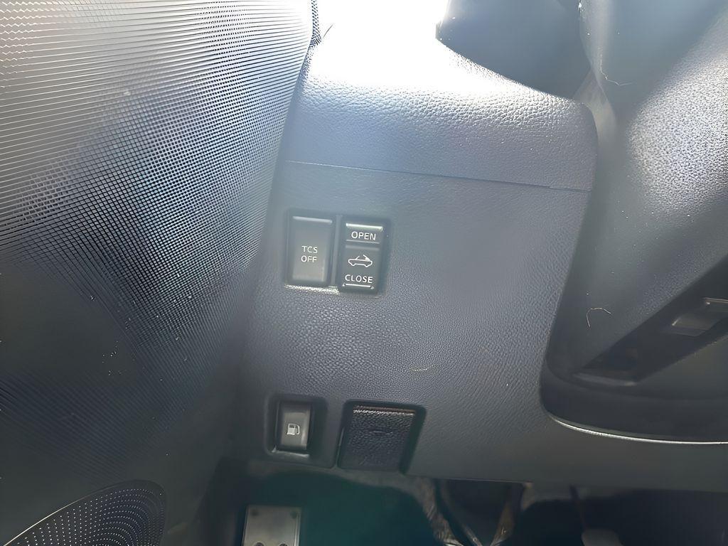 used 2004 Nissan 350Z car, priced at $7,994