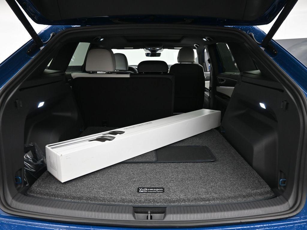 new 2026 Volkswagen Atlas Cross Sport car, priced at $53,469